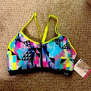 VS sports bra NWT